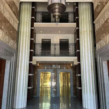 Argisht Palace 2-bedroom With Parking Апартаменти