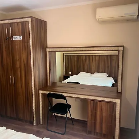 Lejlighed Argisht Palace 2-bedroom With Parking