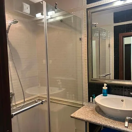 Argisht Palace 2-bedroom With Parking Апартаменти Варна